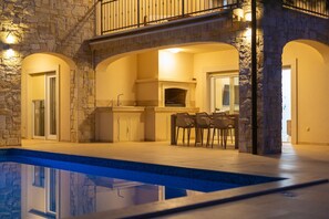 Terrace/patio - Villa Martius (Kvarner - Pinezići) (Pinezići)
