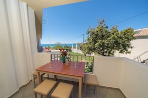Apartment | Balcony - Aridas at the Beach (Kefalonia)