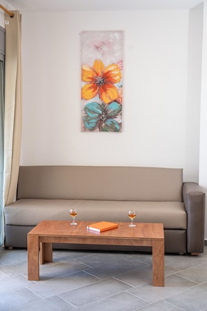 Apartment | Living area
