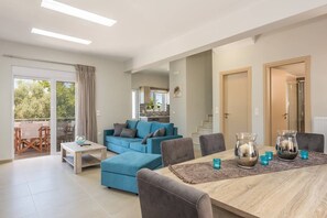 Interior - Neaira Villas - Villa no1 with private pool (Platanias)
