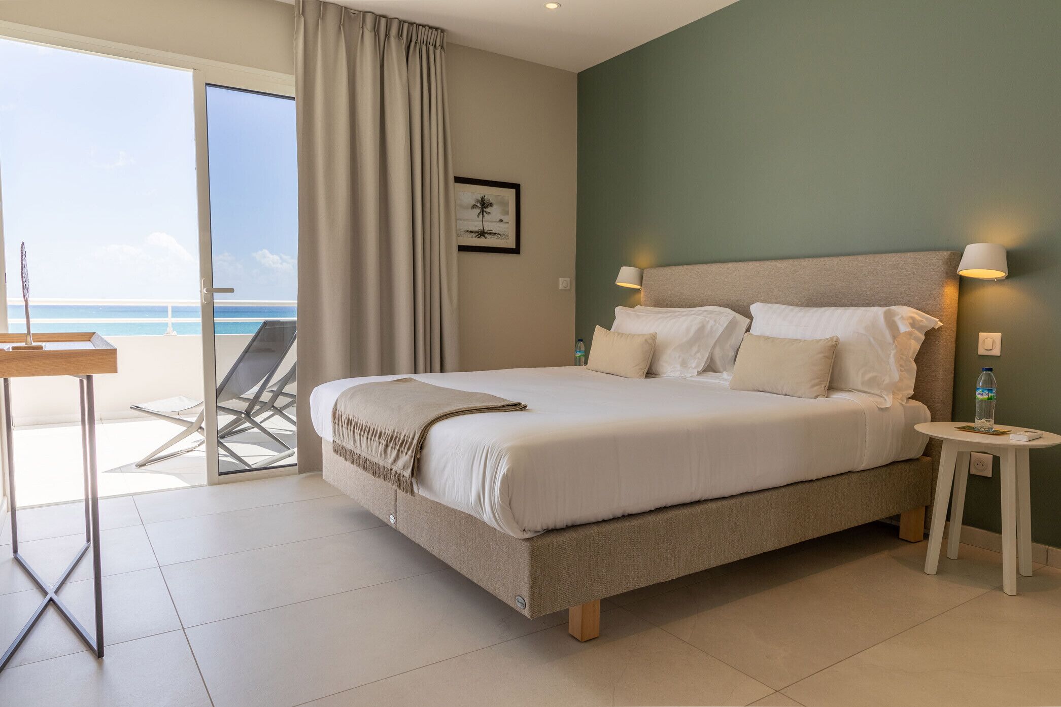 4 bedrooms, in-room safe, iron/ironing board, free WiFi