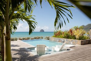 Immagine non classificata, 2 di 16, pulsante