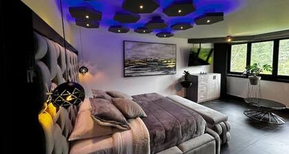 Lujoso y Moderno Apartamento