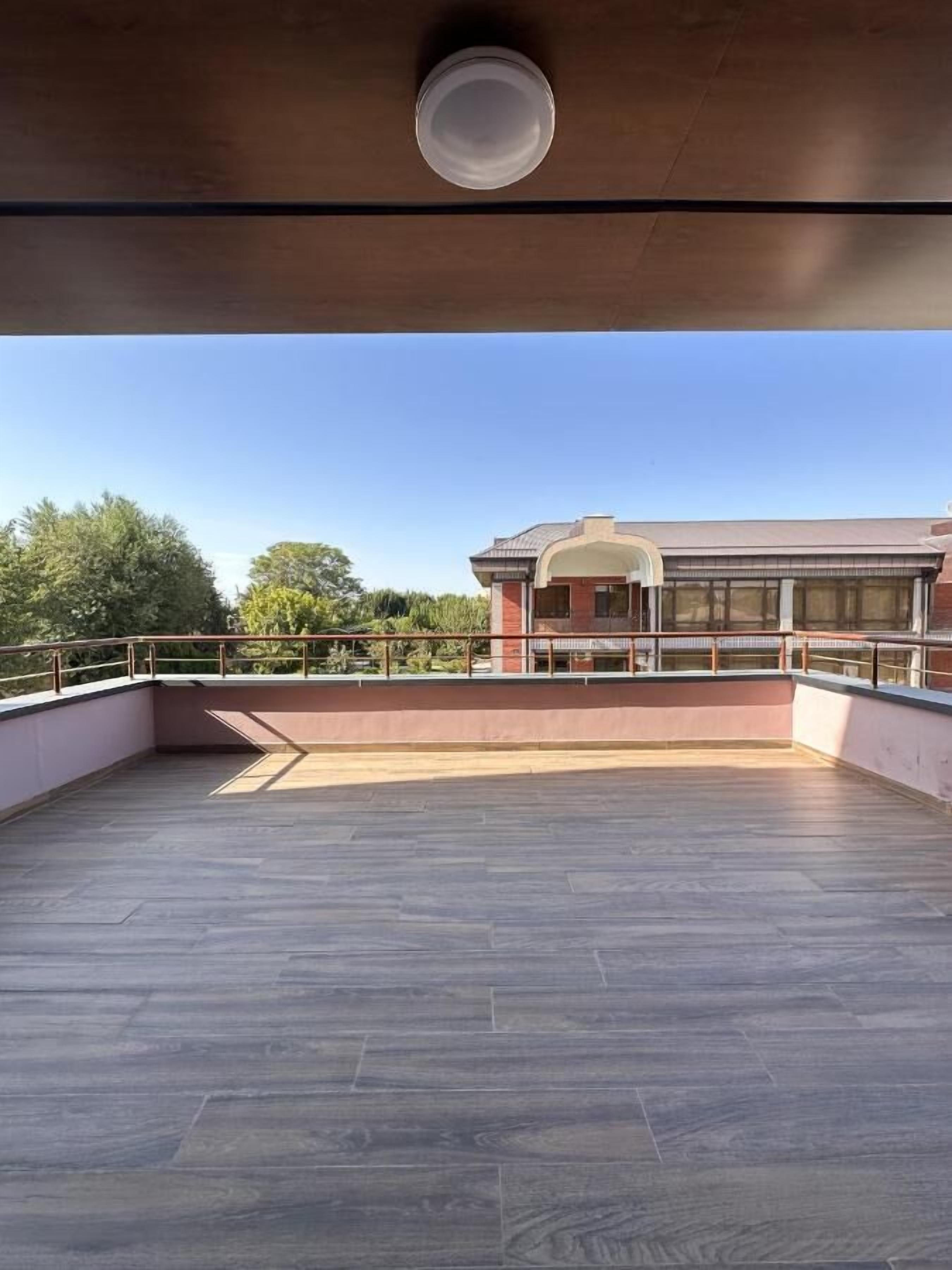Standard Studio | Terrace/patio