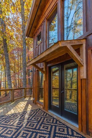 Unclassified image, 3 of 58, button