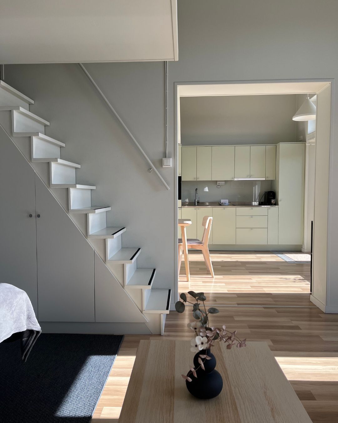 ซูพีเรียสตูิดิโอ | พื้นที่ทำงานแบบใช้แล็ปท็อป, เตารีด/โต๊ะรีดผ้า, Wi-Fi ฟรี, ผ้าปูที่นอน