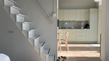 Superior Studio | Laptop workspace, iron/ironing board, free WiFi, bed sheets