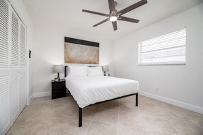 1 camera, ferro/asse da stiro, Wi-Fi, lenzuola