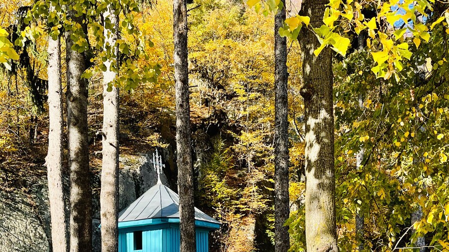 Alunis Retreat