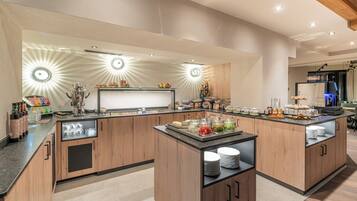 Desayuno típico de la región gratuito y diario