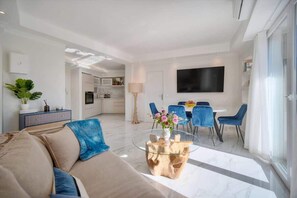Smart TV, offices
