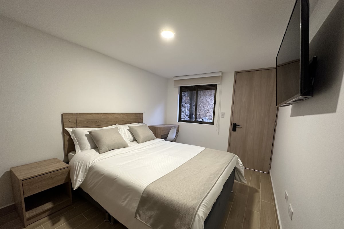 1 slaapkamer, een bureau, gratis wifi