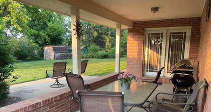 Private king suite DBQ