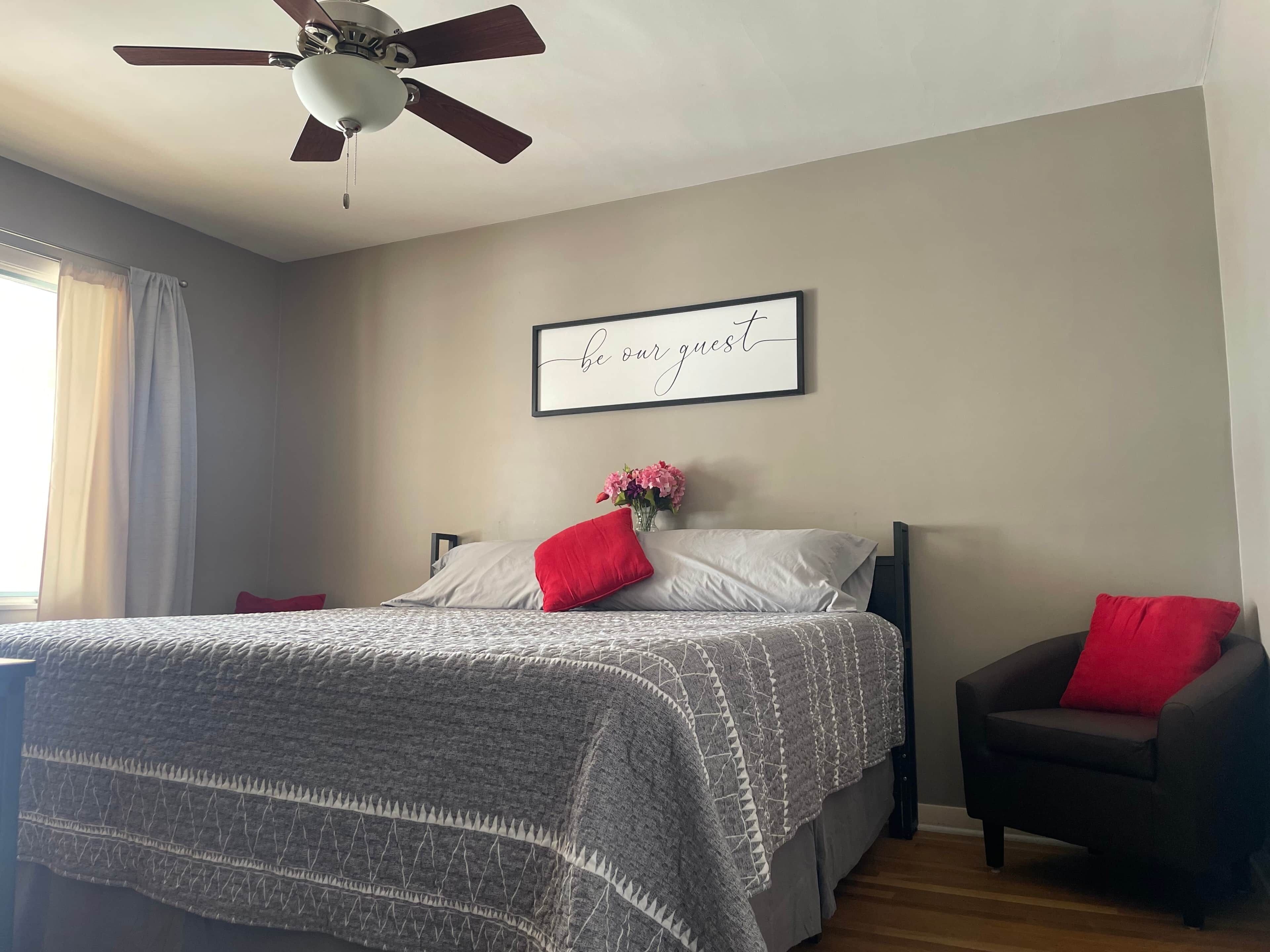 1 chambre, fer et planche à repasser, Wi-Fi, draps fournis