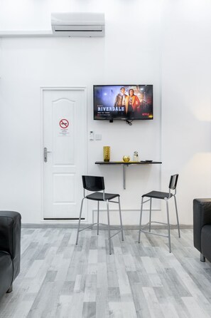 Interior - ⭐MODERN DESIGN ☕FREE-BEER & BREAKFAST ❤️AIRCO (Budapest)