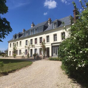 Overnatningsstedets facade