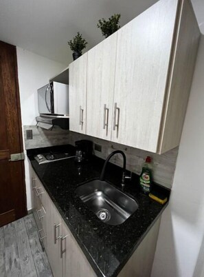 Private kitchen - Lugar muy Tranquilo con el Suave Sonido del Río (Antioquia)