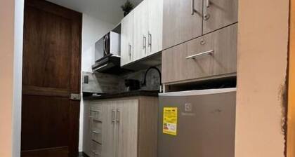 Lugar muy Tranquilo con el Suave Sonido del Río