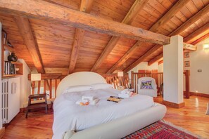 Standard Apartment, 1 Bedroom, Mountainside (Romito Lodge Apartment Mountain)