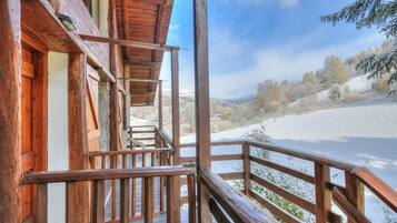 Khuôn viên nơi lưu trú