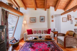 21-Zoll-Smart-TV mit Digitalempfang, Stereoanlage