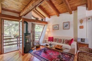 Standard Apartment, Multiple Bedrooms, Mountainside (Romito Lodge Apartment Mountain) | Living room - Romito Lodge Apartment Mountain Retreat (Cesana Torinese)