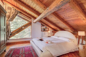 Standard Apartment, Multiple Bedrooms, Mountainside (Romito Lodge Apartment Mountain) | 1 bedroom, iron/ironing board, WiFi, bed sheets