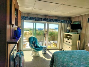 3 bedrooms, iron/ironing board, travel crib, WiFi