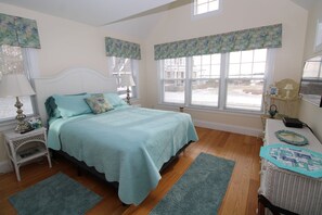 3 bedrooms, iron/ironing board, WiFi