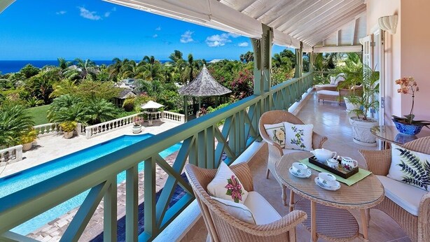 Villa, 4 Schlafzimmer | Speisen im Freien