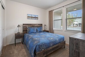 4 bedrooms, free WiFi - 172 Avocet 4 Bedroom Home by RedAwning (Bend)