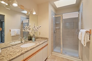 Maison, 3 chambres | Salle de bain