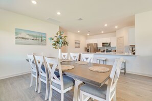 House (4 Bedrooms) | Interior - 10 Mi to Dtwn: Bright Austin Gem w/ Pool Access (Austin)