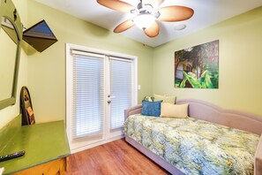 House (3 Bedrooms) | Interior - Waterfront Key West Oasis w/ Float Dock! (Key West)