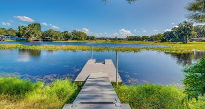 Lakefront Inverness Getaway w/ Kayaks & Bikes!