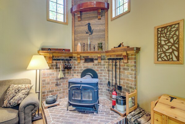 House (4 Bedrooms) | Interior - Family-friendly Home in Sturgeon Bay w/ Backyard (Sturgeon Bay)