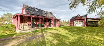 Peaceful Oakfield Cabin on Mattawamkeag River!