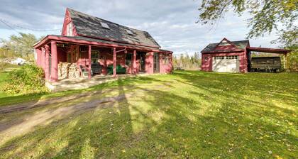 Peaceful Oakfield Cabin on Mattawamkeag River!