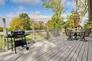 House (3 Bedrooms) | Interior