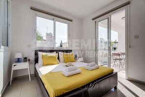 3 Schlafzimmer, Bügeleisen/Bügelbrett, WLAN, Bettwäsche