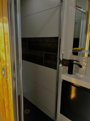 Bathroom - Chambres d'hôtes Les Chaillottes (Saint-Franc)