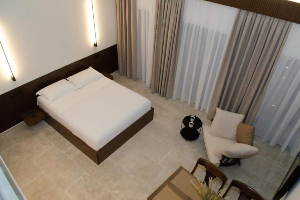 Deluxe-Apartment