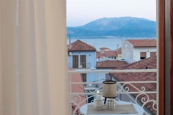 Deluxe Apartment | Balcony view