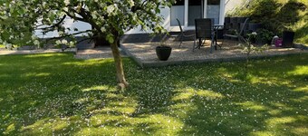 Hummelglück - Holiday apartment with terrace, close to Hamburg