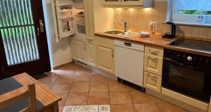 Hummelglück - Holiday apartment with terrace, close to Hamburg