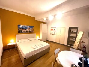 2 soverom, strykejern/-brett, wi-fi og sengetøy