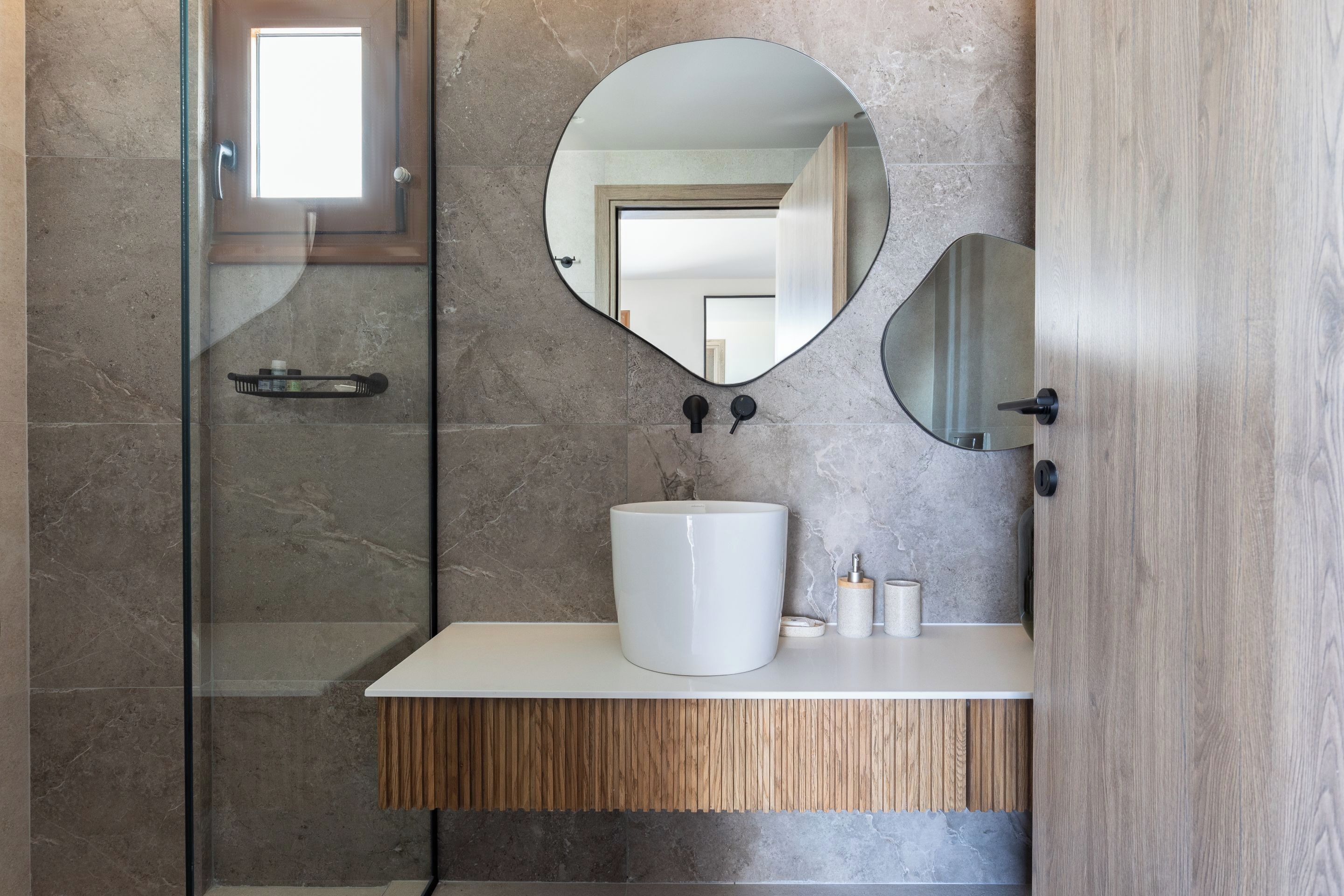 Shower, rainfall showerhead, hair dryer, towels