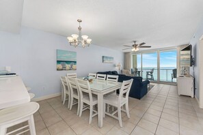 Dining - Majestic 802 Tower I | 4 Bed, 3 Bath Sleeps 10 (Panama City Beach)