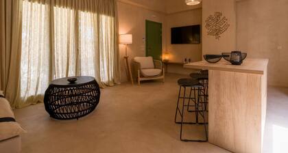 Terra Oleana Riza Cottage