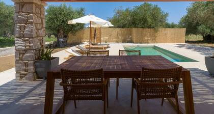 Terra Oleana Riza Cottage